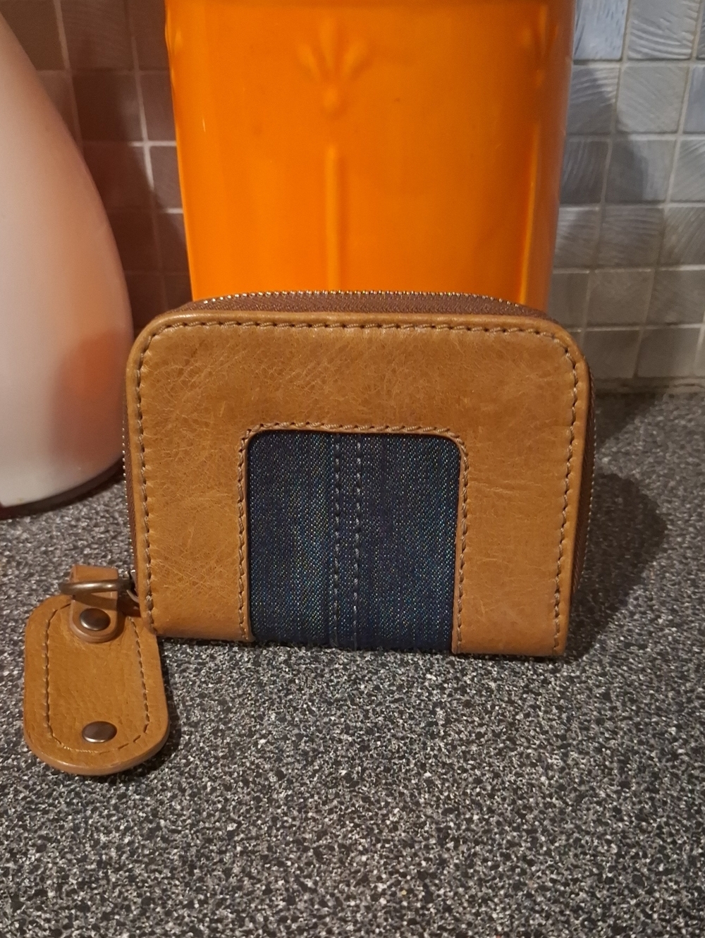 Chloe Compact Zip-around Wallet - Picture 2 of 13
